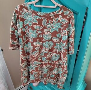 We The Free Floral Short Sleeve Top -Call Out- Small Bleach Spot- Oversized